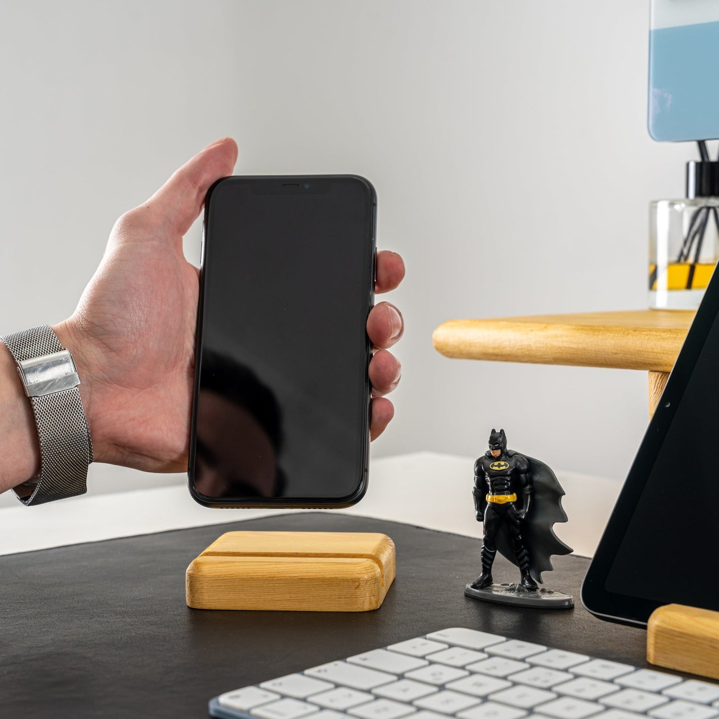 Ahşap Masaüstü Telefon Tutucu, Telefon Standı