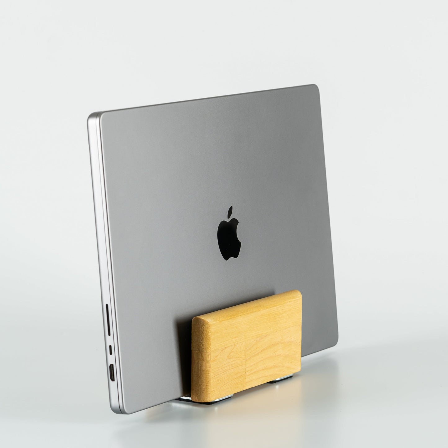 Dikey Laptop Tutucu, Laptop Standı