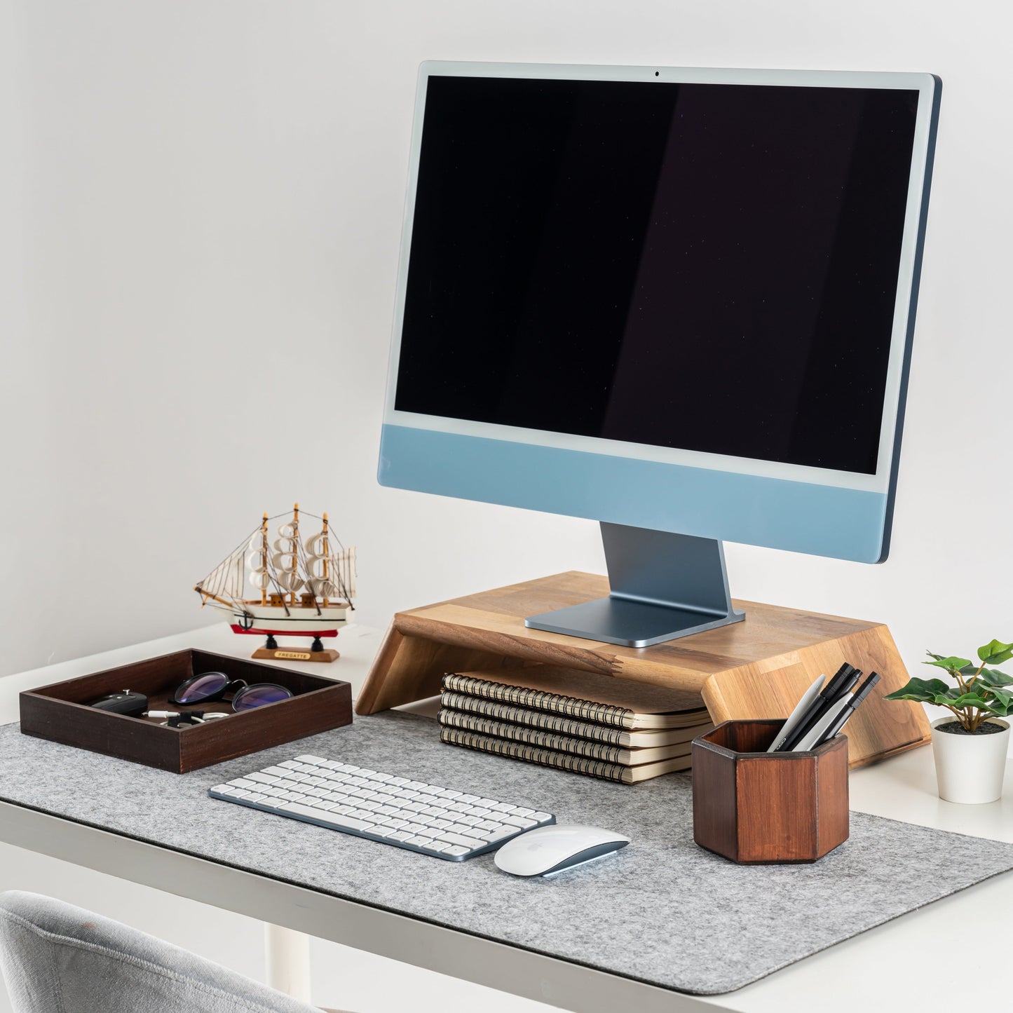 Ahşap Masaüstü Kalemlik