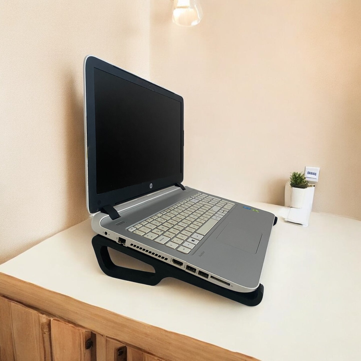 Ahşap Laptop Yükseltici & Tutucu - Siyah