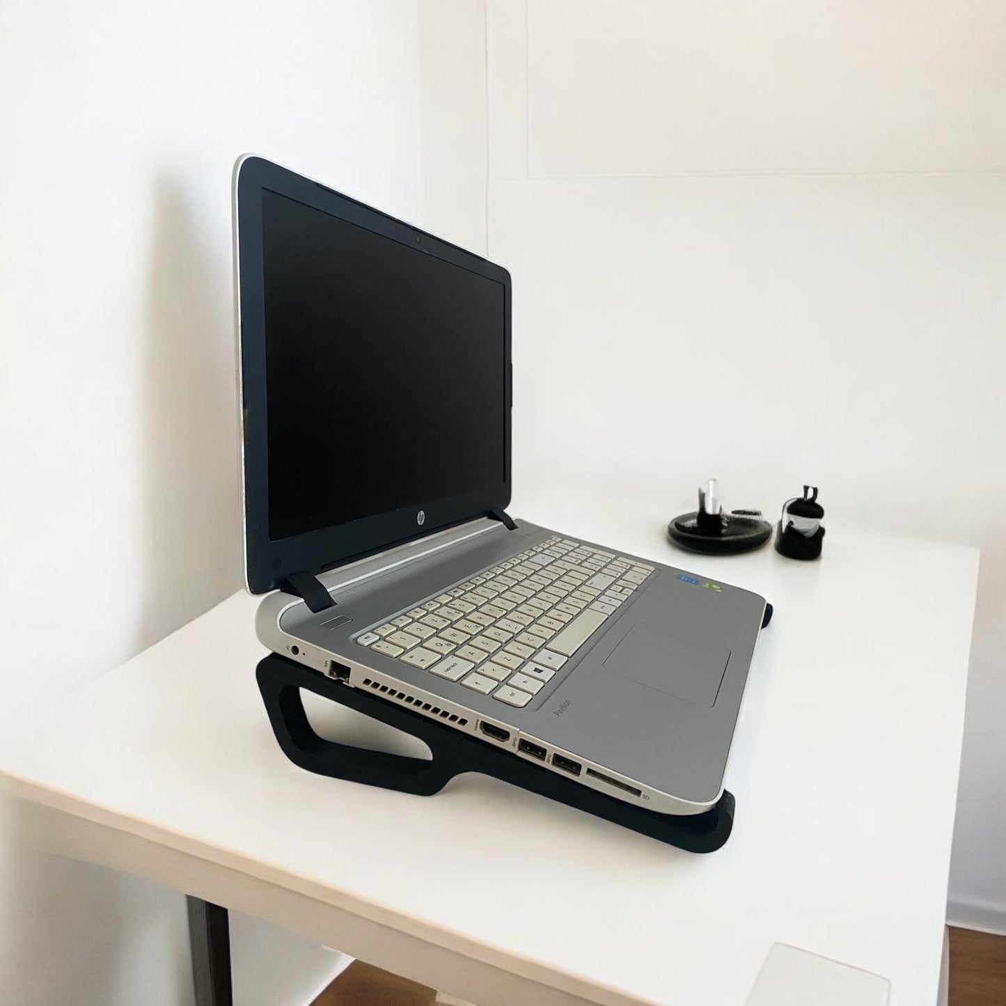 Ahşap Laptop Yükseltici & Tutucu - Siyah
